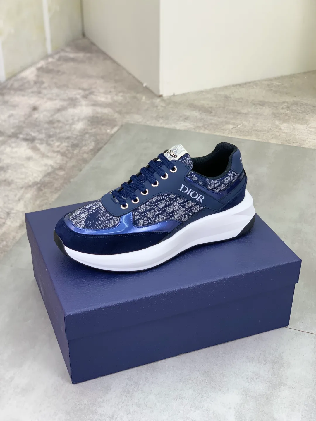 Men's Men's Shoes💰P420💰[New Style]🆘[Dior] 2025 Dior Original Lace-up Low-top Men's Shoes Classic casual shoes🔥This model is the official flagship model, with high quality and made by famous original designers. It is made of high-quality cowhide with original materials➕comfortable and breathable mesh lining➕pigskin insole. The perfect last shape and generous and fashionable design have attracted many consumers. Suitable for drivers to drive🚗. What you want is the best quality in the market. Color 4️⃣Code number: 38--44 (45 customized)